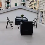 Center Perfect Spot Апартаменты Сплит