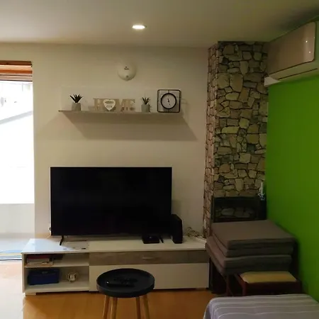 Center Perfect Spot * Split