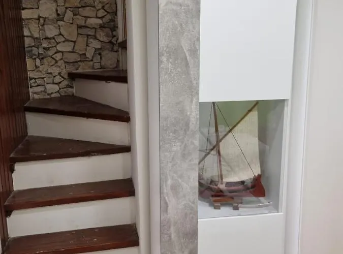 Center Perfect Spot Split