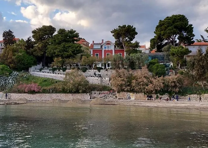 Center Perfect Spot Split