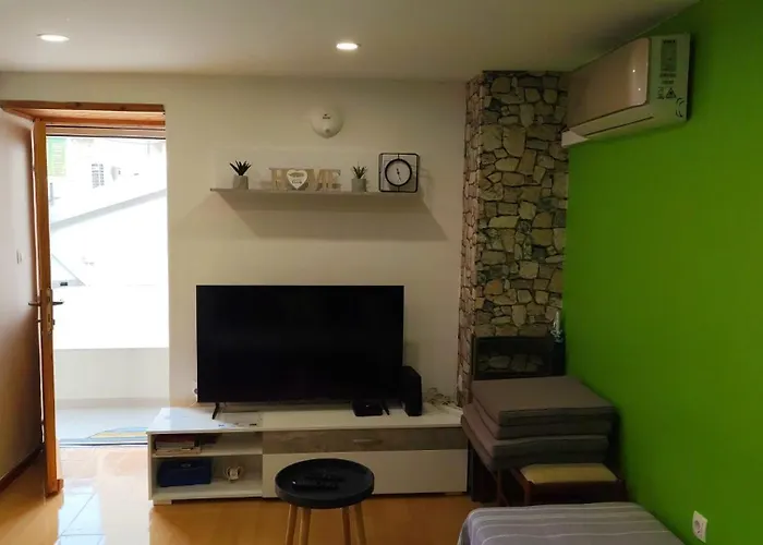 Center Perfect Spot * Split